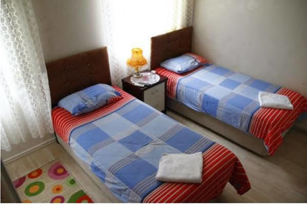 איסטמבול Bakirkoey Otel מראה חיצוני תמונה